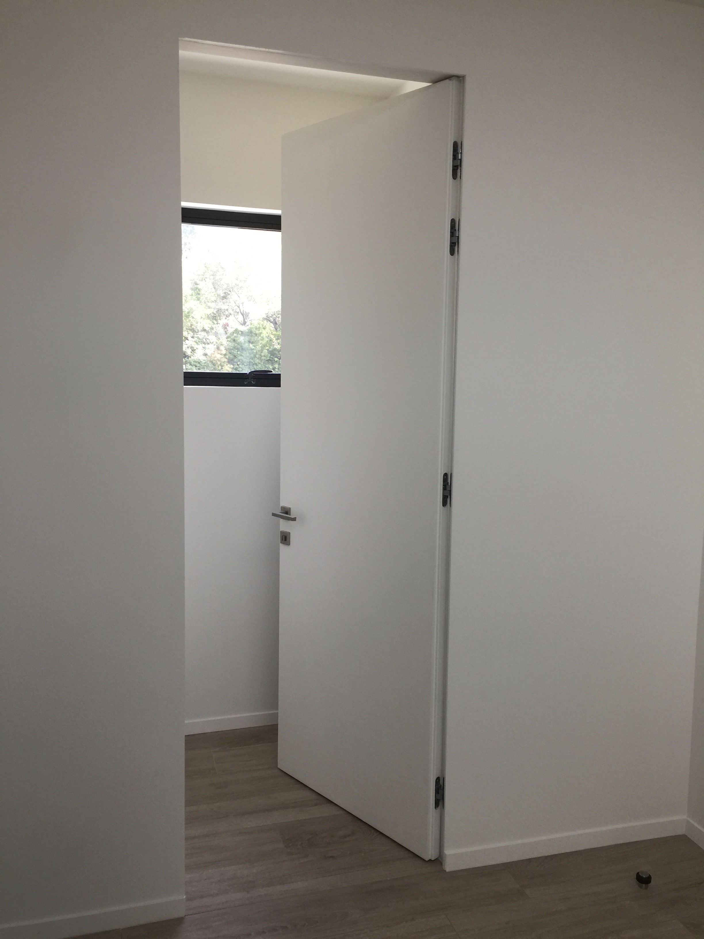 ONEPLANE™ FRAMELESS DOORS INSENSATION® NEW YORK oneplane™ Frameless