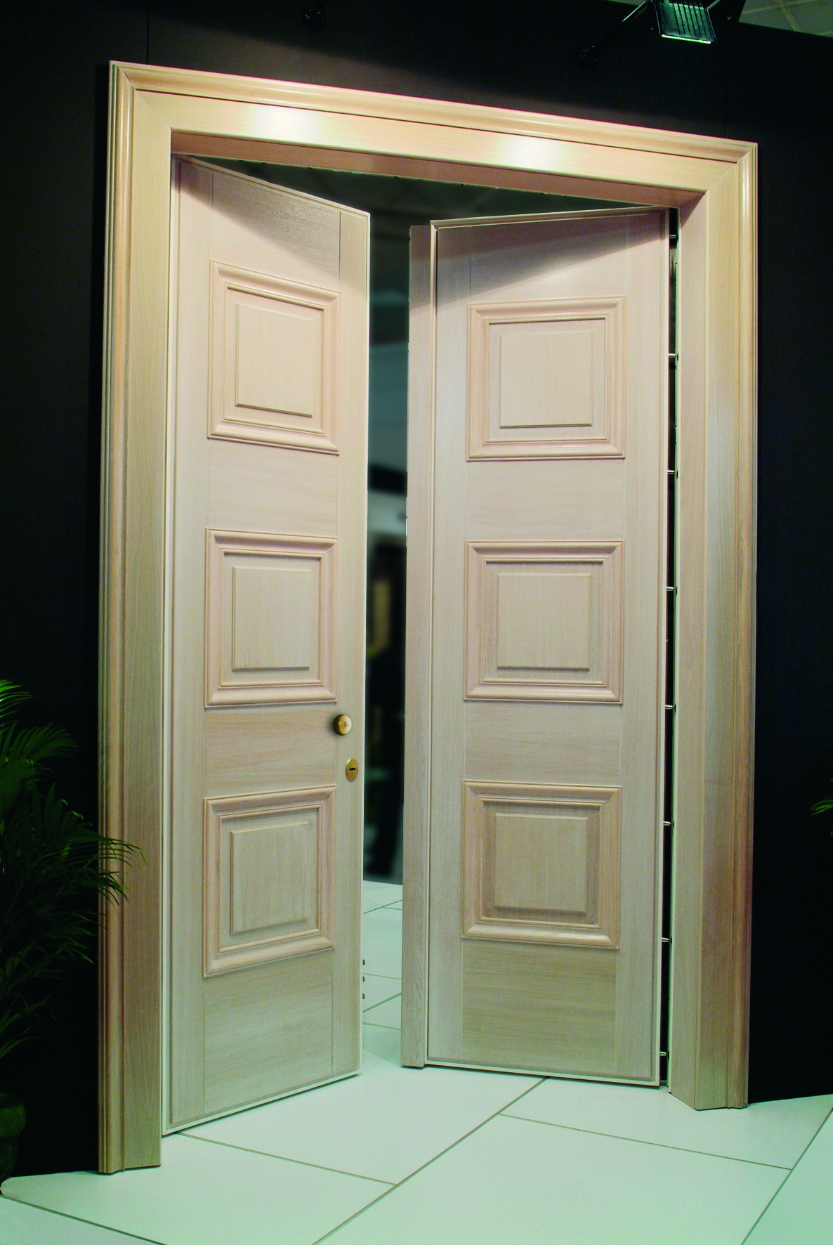 PARTERRE Pivot Entry Doors | Delivery USA, Canada, Europe | Security Doors | Entrance Doors | Entry Doors | Pivot Doors | High-End Architecture Doors | Pivot Entrance | Front Door | Modern Entrance